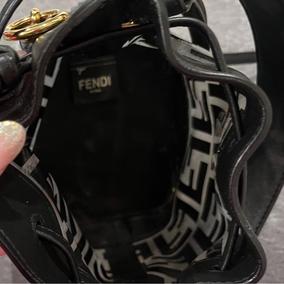 Fendi - Picture 4 of 6